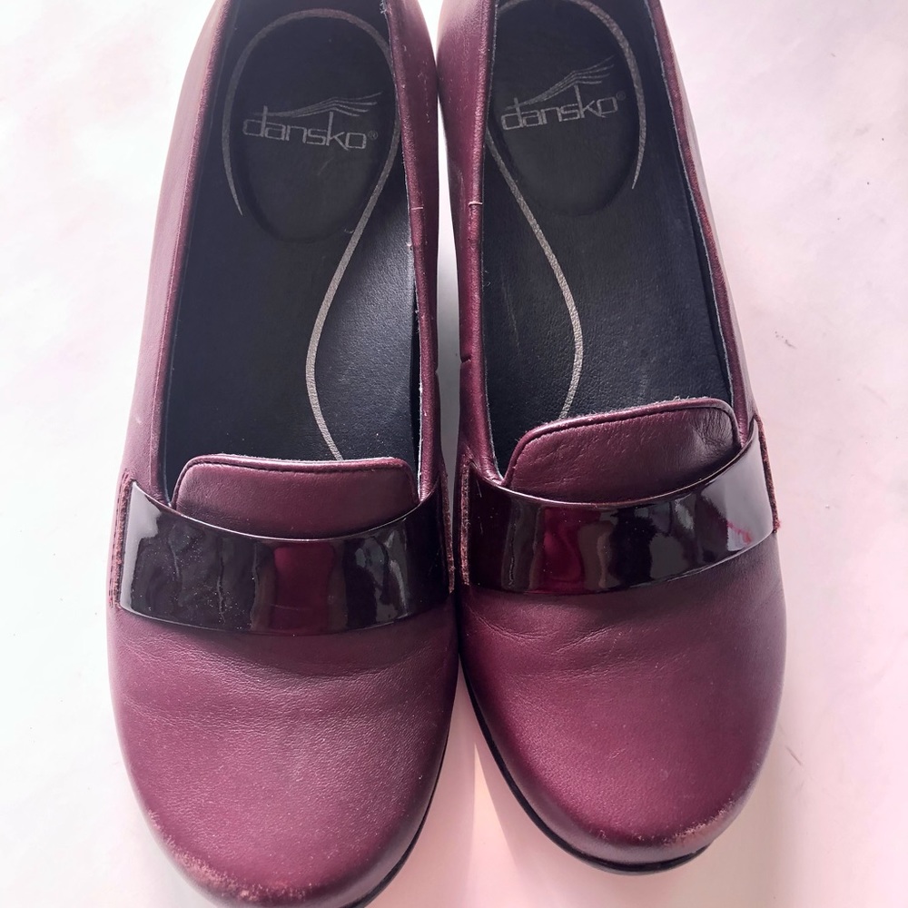 Dansko Flats
